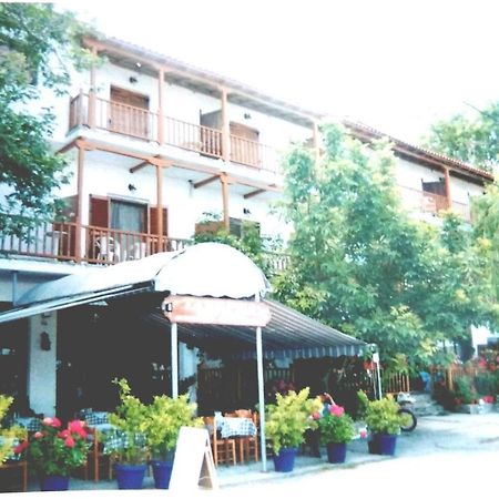 Katerina Hotel Chorefton Exterior photo